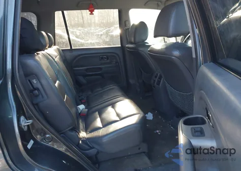 2006 Honda Pilot Lx z USA, uszkodzony, nr VIN 5FNYF18166B010742